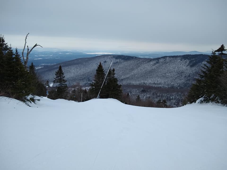 Mont Sutton - Du ski de printemps en février