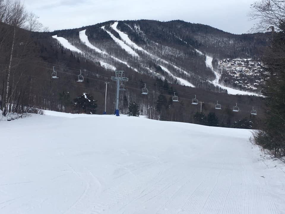 Station touristique Stoneham, c'est le temps de sortir vos planches
